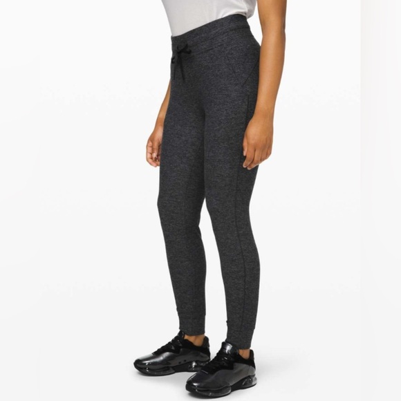 Lululemon Ready To Rulu Pant size 8 - Picture 1 of 11